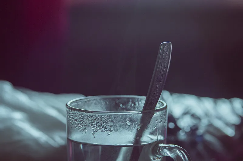 一个意外，男子眼球瞬间脱出……