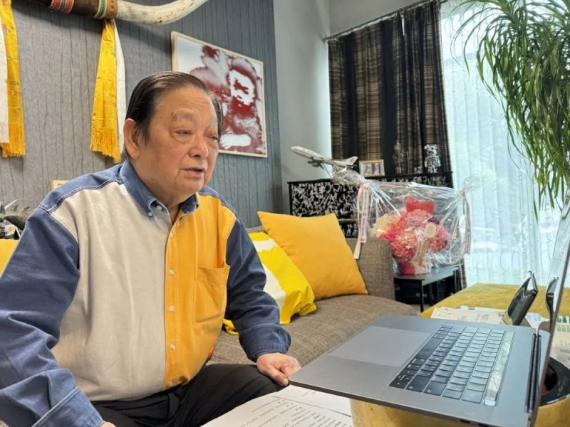 韩美林&成都，共同点亮熊猫艺术的星光