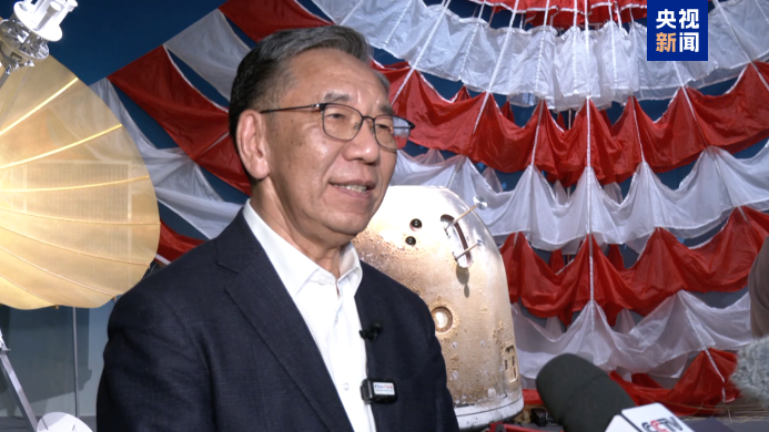 “九天揽月――中国探月工程20年”展览在国家博物馆举办
