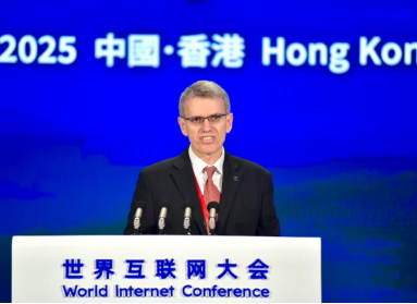 温尼・马科夫斯基：持续巩固互联网作为全球公共产品的技术根基