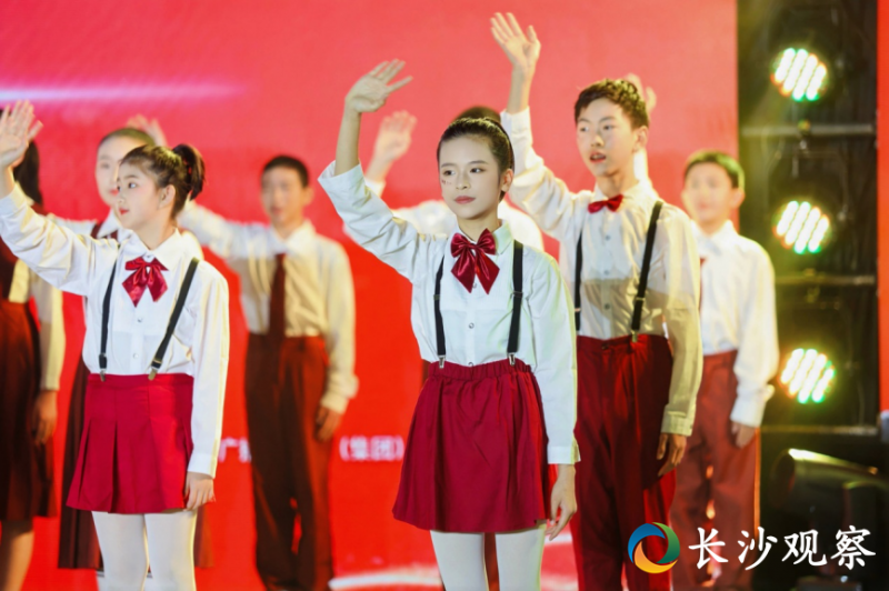 鲜、活、燃！这堂思政课“热气腾腾”