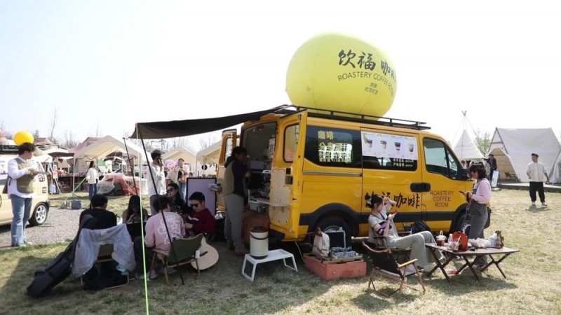 新华视点｜清明赏花文旅热 点燃消费新引擎