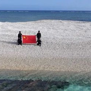 对非法活动进行取证！中国海警为何登上这座南沙岛礁？