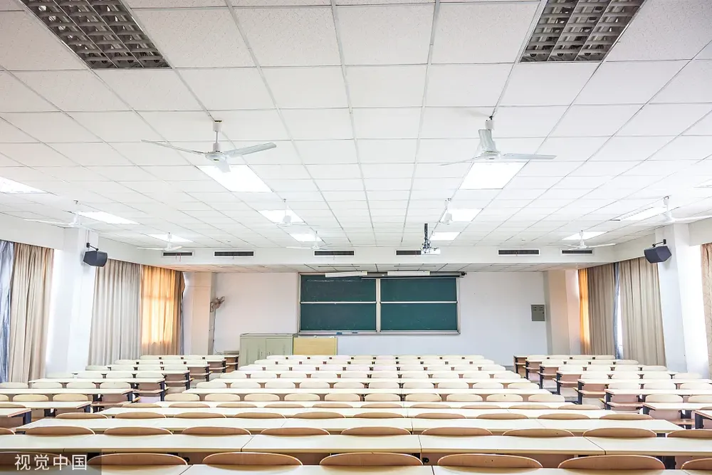 看丹观察丨学生生理期请假需脱裤自证“符合相关流程”？网友：离谱！