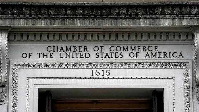 美国商会致信白宫:赶紧减免关税 我们被小企业的求助淹没了