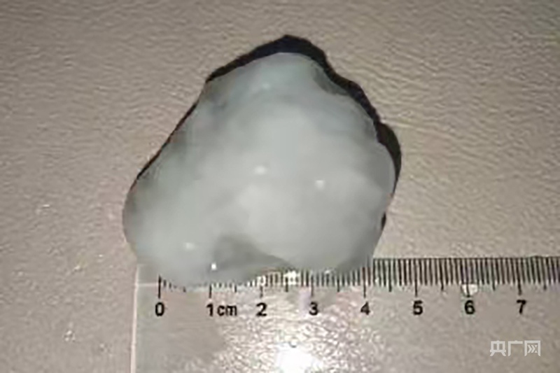 北京迎来强对流天气：有冰雹如鸡蛋大小  可能造成雹灾