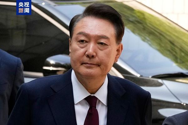 在野党总统候选人李在明来势汹汹 韩执政党能否“尹”退为进?