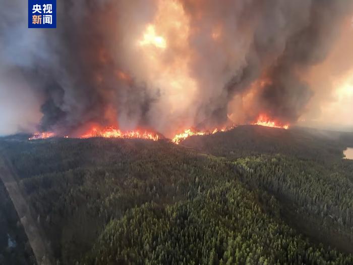 野火烟雾弥漫 加拿大发布空气质量预警