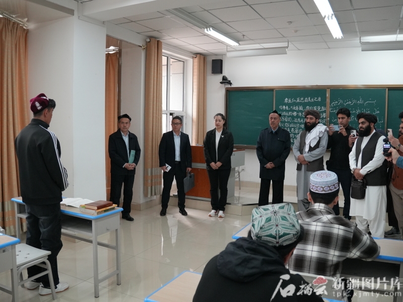“新疆很现代化，和西方媒体报道的完全不一样”――阿富汗主流媒体访华团参访新疆