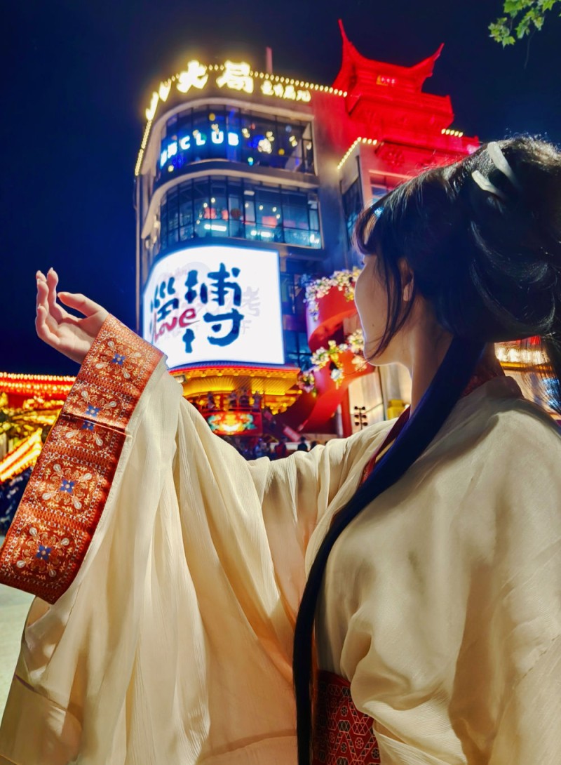 以更优服务繁荣文旅市场