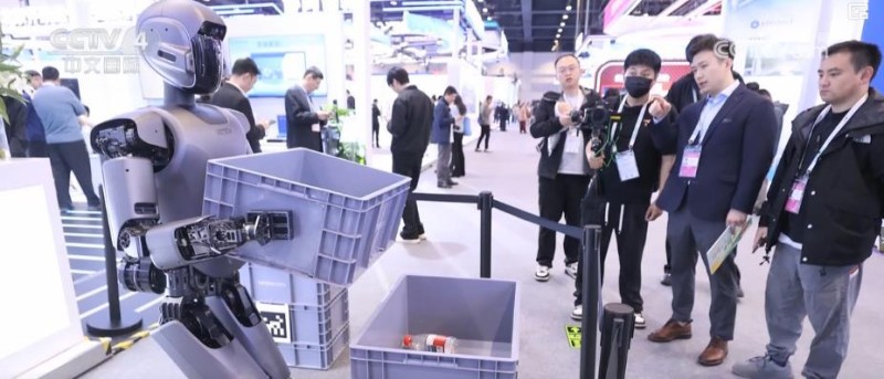 从“稳市场”到“育动能”：国际舆论点赞中国金融政策双轨发力