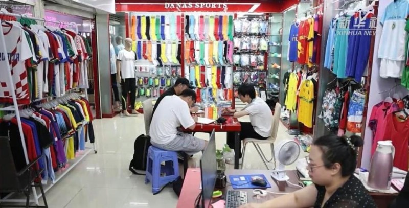 接单生产发货忙――义乌对美贸易企业走访见闻