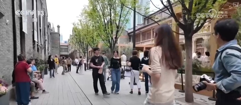 工业转型焕新、消费场景上新……诸多利好积聚发力为经济发展注入强劲动力