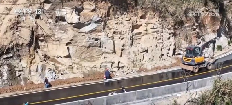 农村公路智慧化养护“飞”出新赛道 “交通+”铺就乡村产业振兴“龙头路”