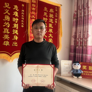 “救人缺考”事件中的司机王涛：我拼命开车，他拼命救人