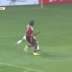 赢了！曼联3-1逆转中国香港 17岁奥比-马丁替补双响霍伊伦失良机