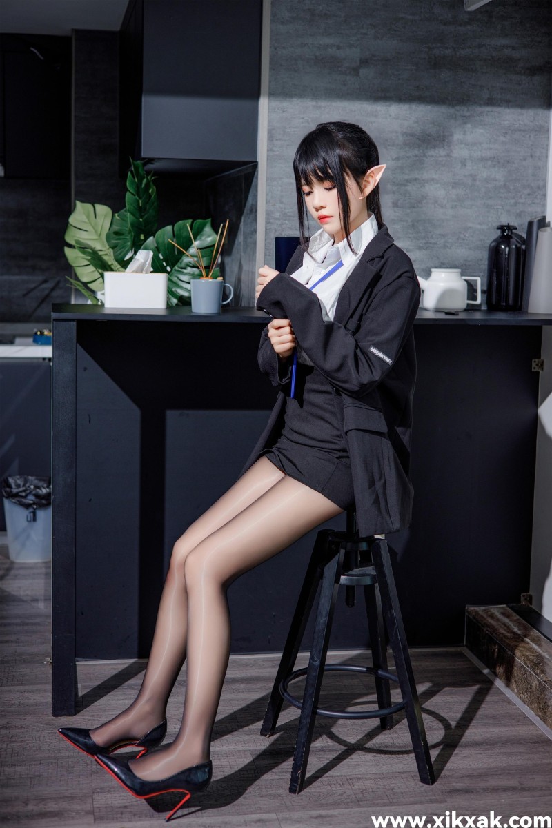 桜桃喵－NO.180 精灵OL [46P]