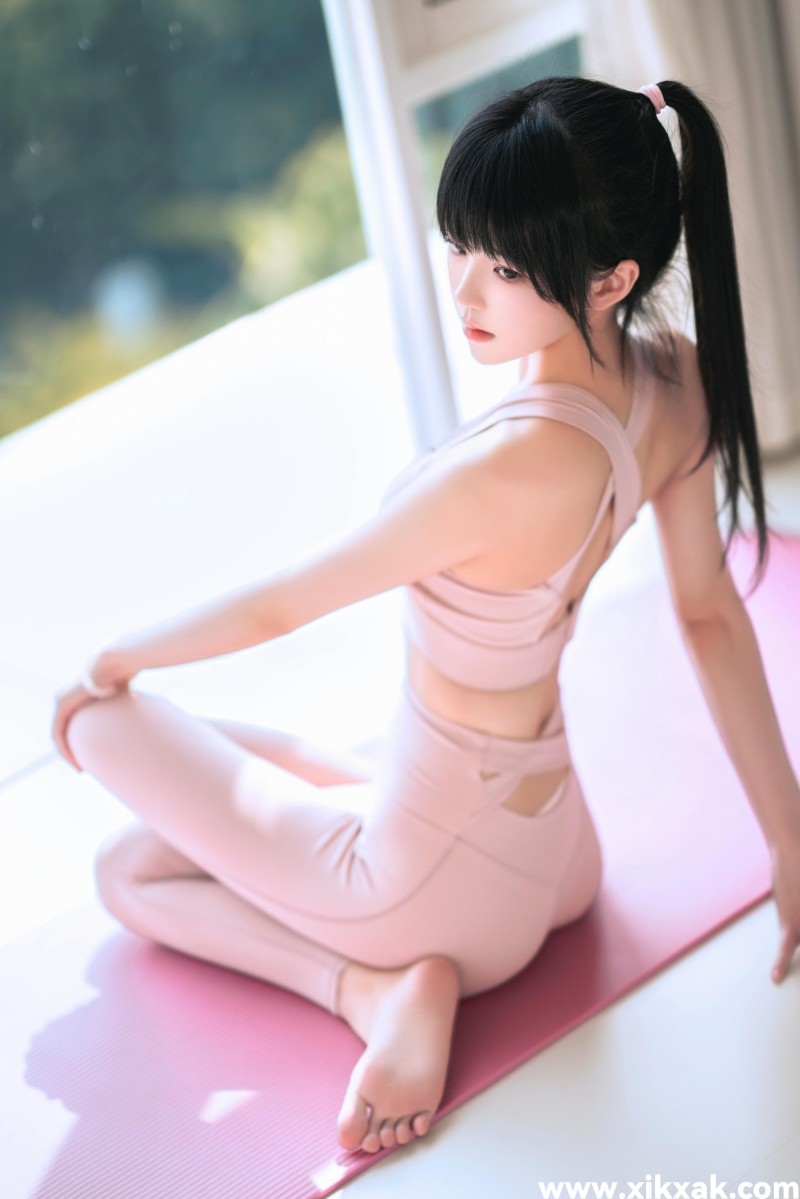 桜桃喵 – NO.205 瑜伽服 [45P]