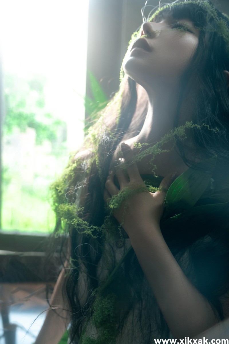 蠢沫沫 – NO.373 2024年会员 白吊带 [36P]