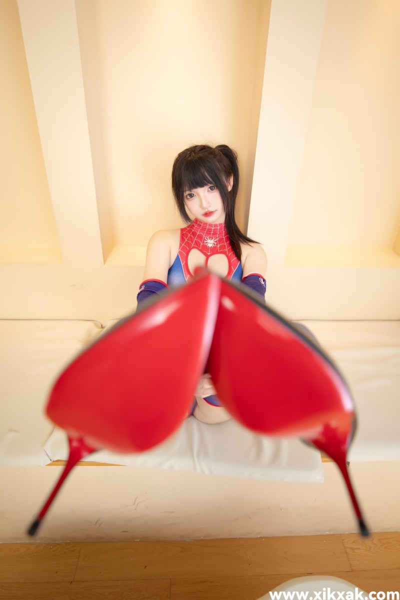 神楽坂真冬 &#8211; NO.180 蜘蛛女王 [75P2V]