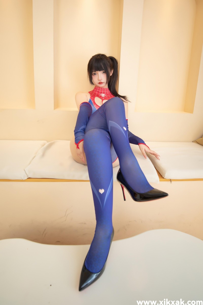 神楽坂真冬 &#8211; NO.180 蜘蛛女王 [75P2V]