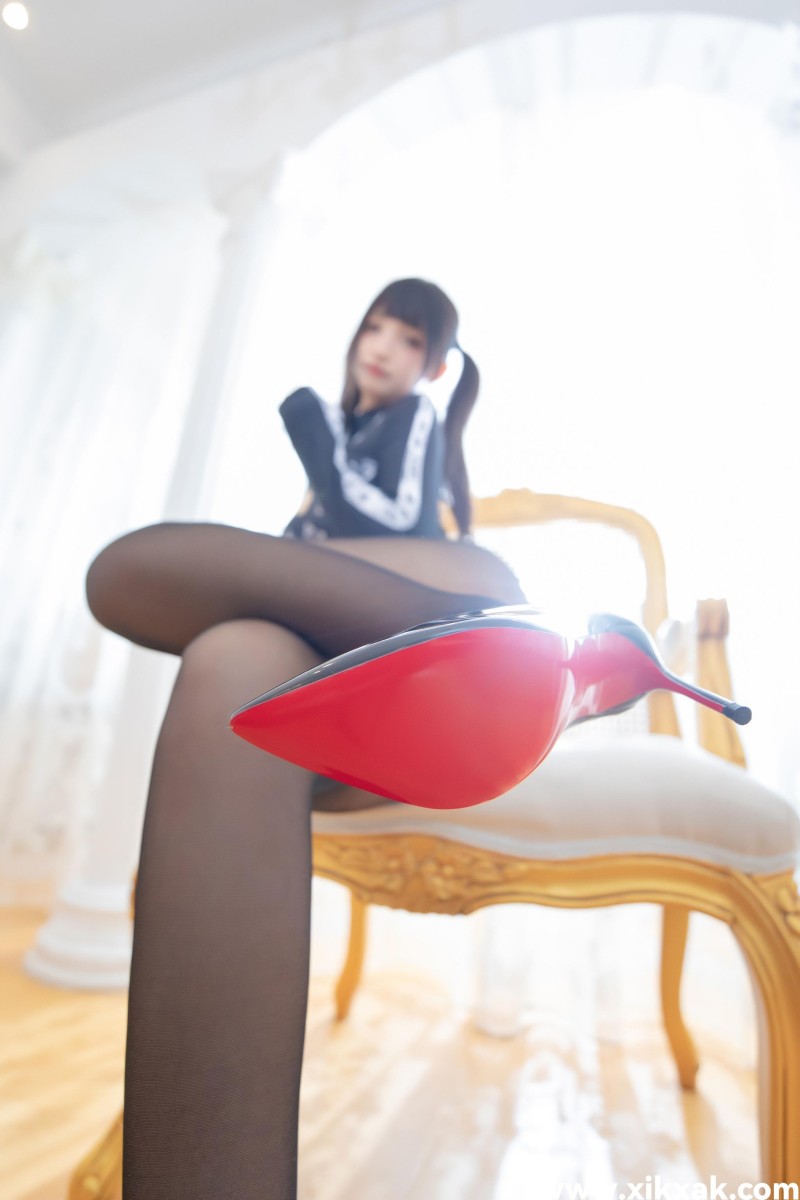 神楽坂真冬 &#8211; NO.182 电量不足 [75P2V]