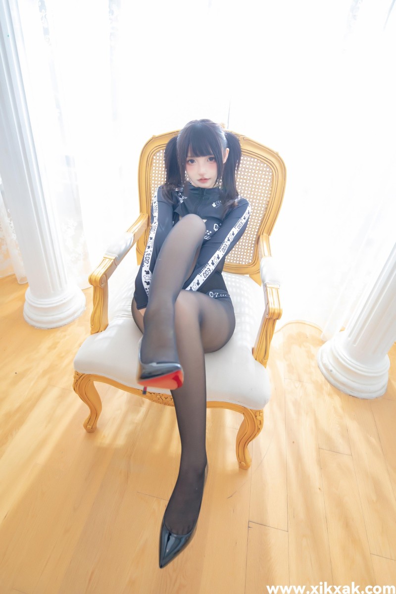 神楽坂真冬 &#8211; NO.182 电量不足 [75P2V]