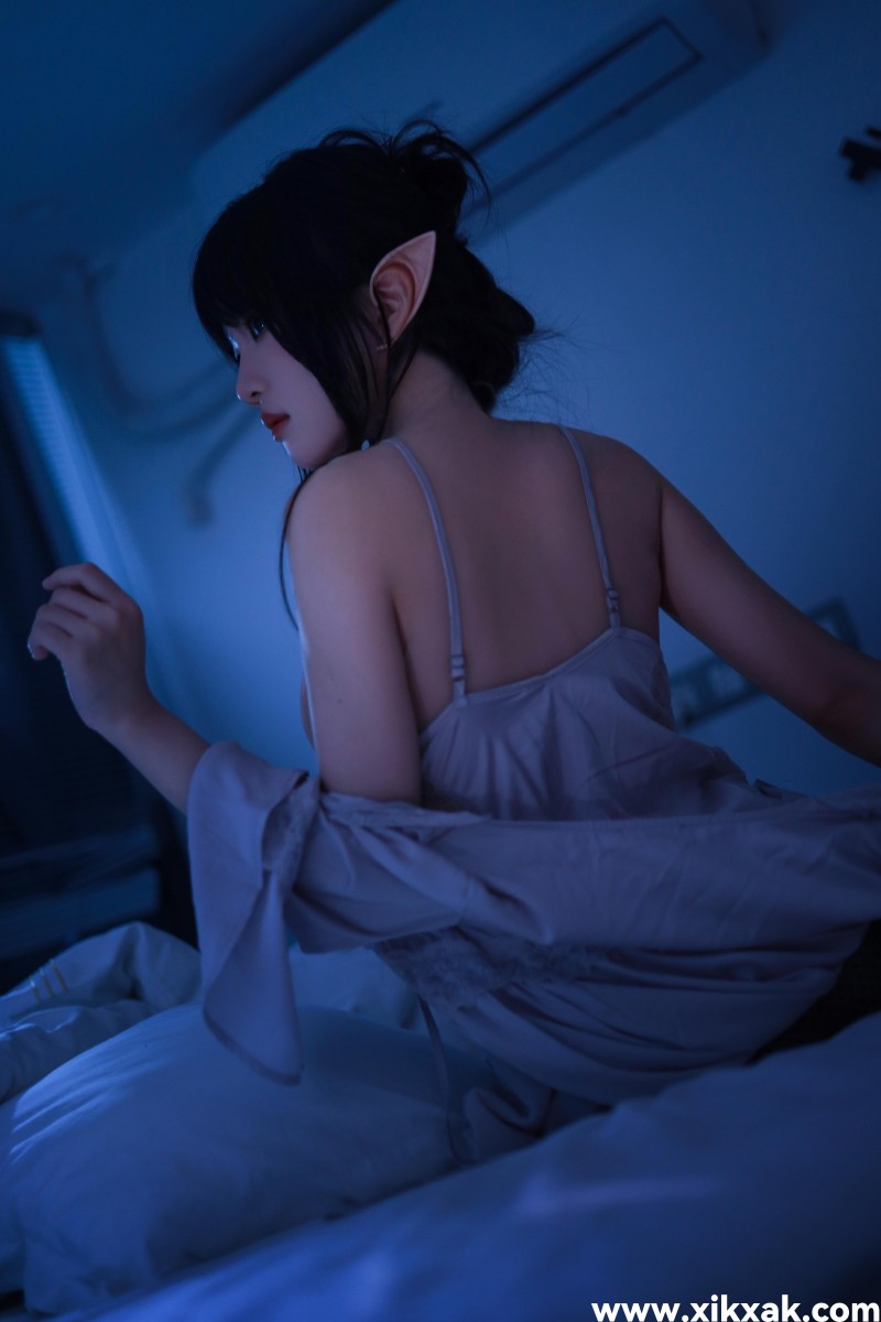 桜桃喵 – NO.179 精灵-盏月【两种色调】 [76P]