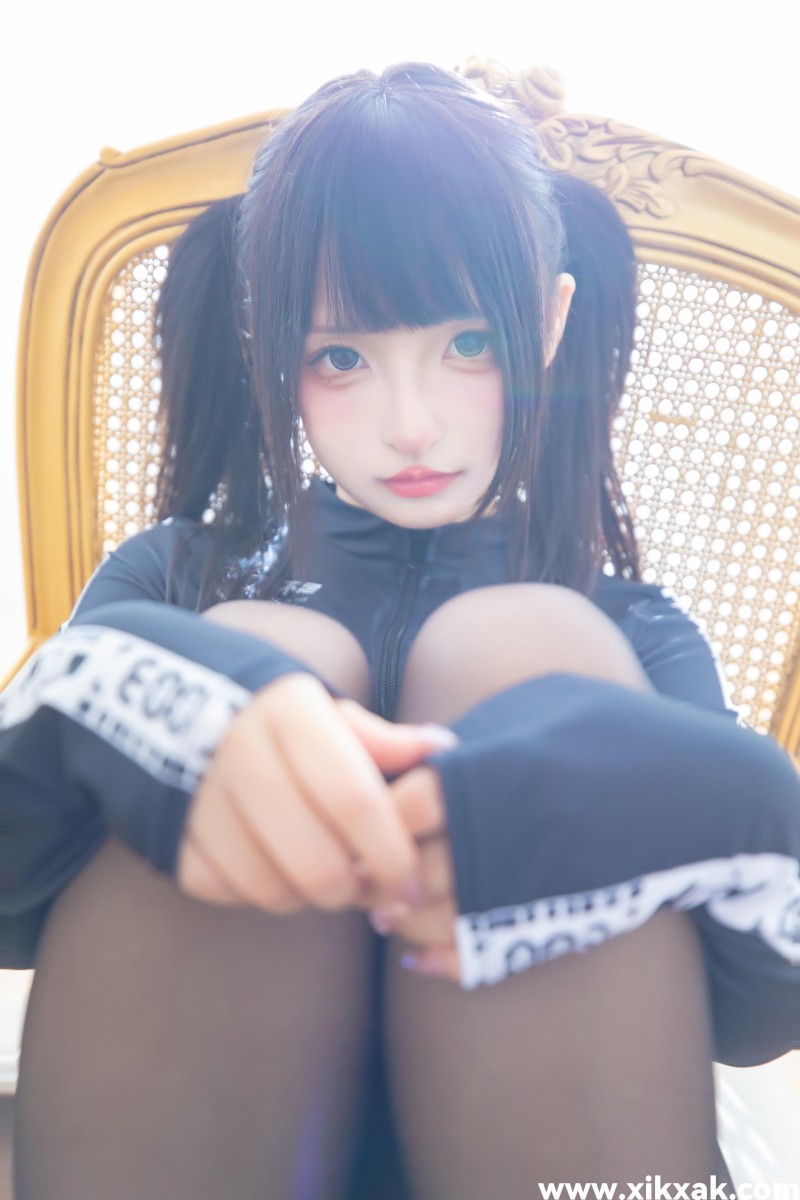 神楽坂真冬 &#8211; NO.182 电量不足 [75P2V]
