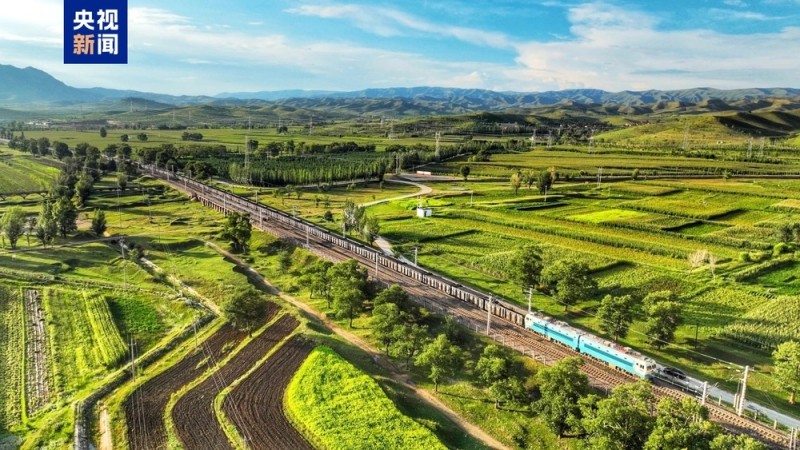 1至5月国家铁路发送货物16.41亿吨  同比增长3.1%
