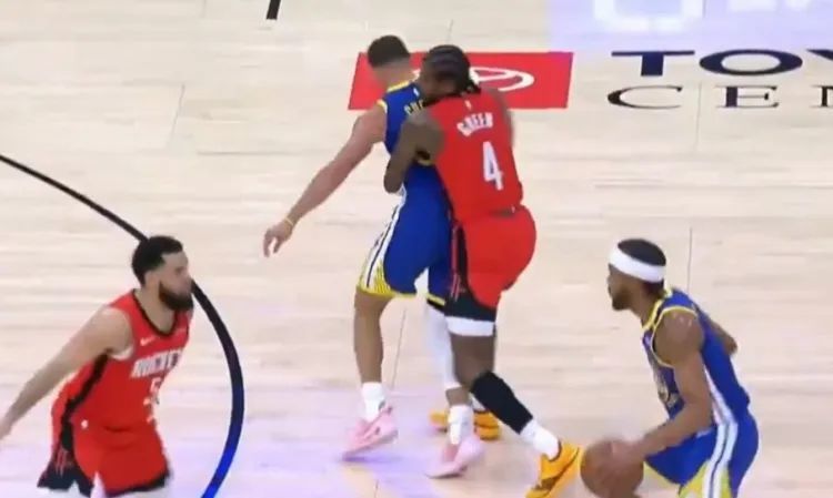 Woc！黑7来了！巴特勒去哪都要黑啊！库里绝对开挂，2k我都摁不出来…