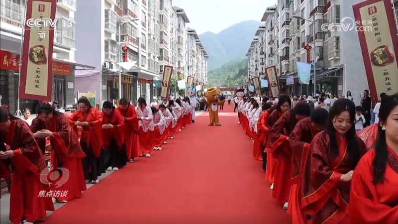 焦点访谈丨从“活起来”到“火起来” 非遗如何成为各地文旅新名片