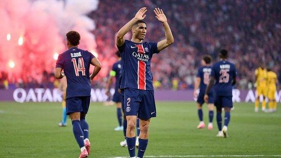 横扫!巴黎5-0国米首度加冕欧冠冠军 19岁杜埃2射1传登贝莱两助