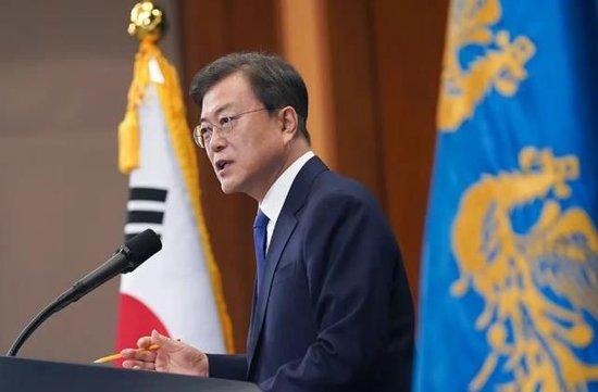韩国大选“5选1”投票将启 四位前总统各自忙“路演”