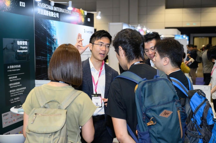 香港首个商业AI展「AI+ Power 2025」盛大开幕，本地及海外行业精英齐聚共探AI发展