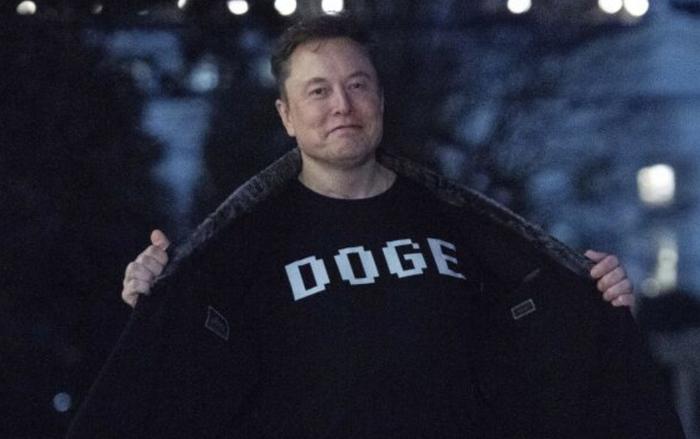 亲历特朗普马斯克“口水战”,美议员称像离婚现场 DOGE员工担心“被DOGE”
