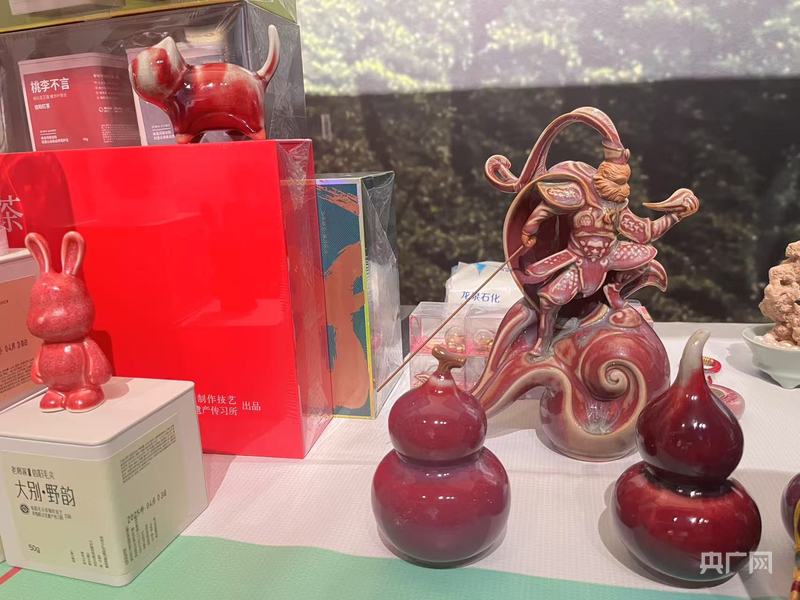 非遗传承人研培计划结硕果  为非遗传承注入青春力量