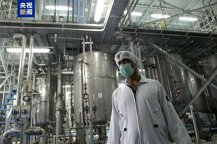 伊朗导弹回击以色列,美军助以拦截!哈梅内伊:将彻底摧毁以政权