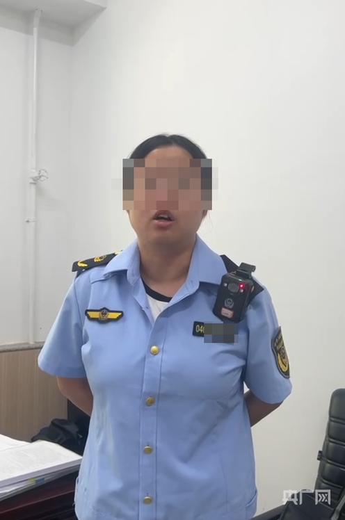 啄木鸟消费投诉｜女子称吃海底捞“未来日期”麻酱致腹泻  市场监管部门回复免罚引争议