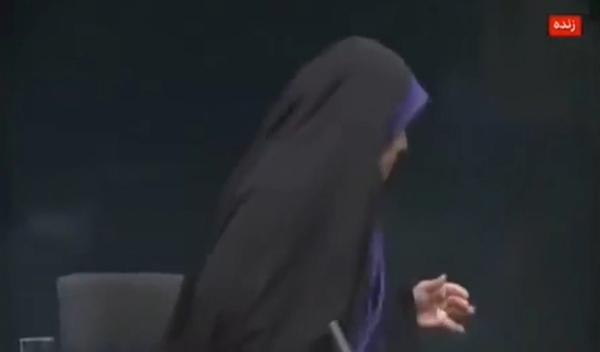 直播中遭以色列袭击,伊朗女主持人撤离几分钟后重返岗位继续直播
