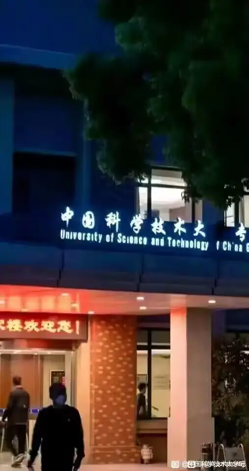 瞎扯 · 孩子为什么越大越不愿意跟我们说话?