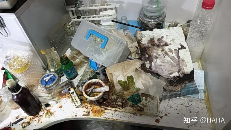 瞎扯 · 你能容忍小朋友跪在地上玩吗?