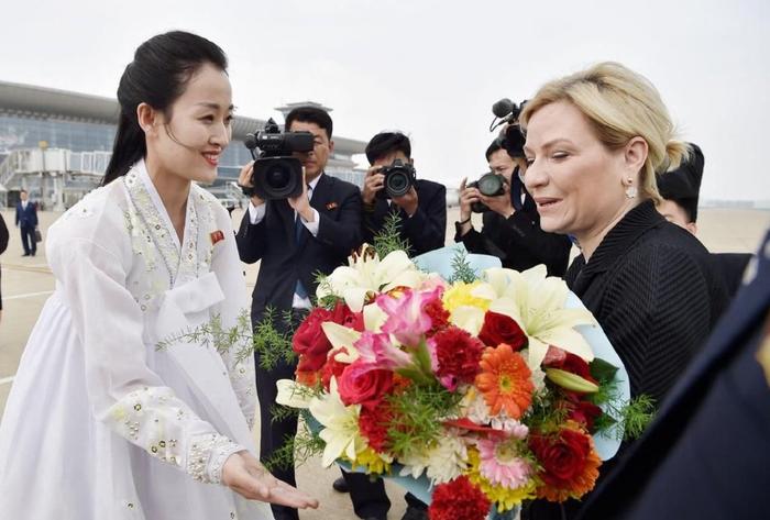 这场重要活动,金正恩再次携女出席