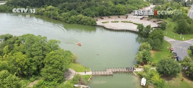 无人机侦察、智能救生艇、水下机器人……闻汛而动！AI赋能应急抢险救援