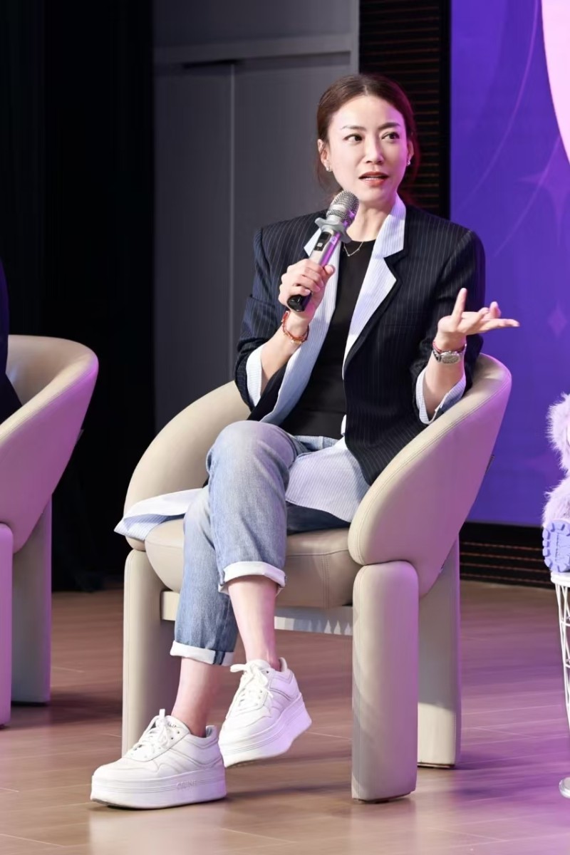 英皇娱乐联合乐华娱乐举办青少年艺术培训班校园开放日 未来之星梦想舞台盛大开启