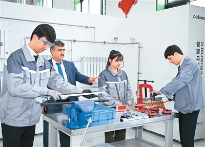 外媒聚焦第二届中国―中亚峰会及中国―中亚机制积极影响――睦邻友好之道 发展共赢之路