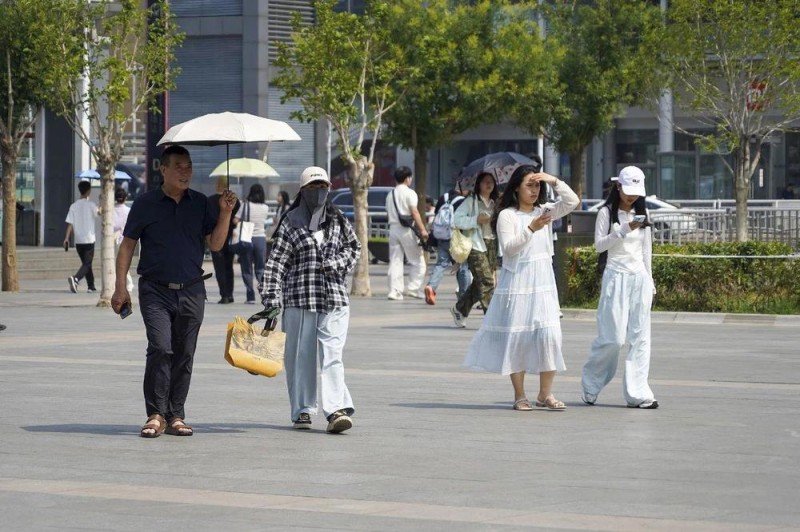 40℃以上天气频现 最近为啥这么热？