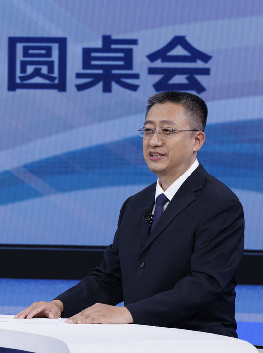 以高质量发展的确定性应对各种不确定性――中国经济圆桌会聚焦“四稳”