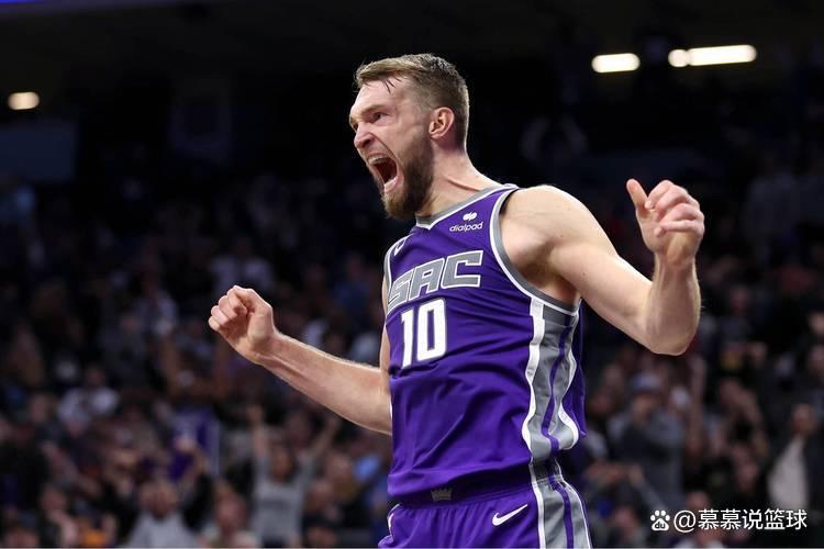 离开国王加盟勇士！20+7顶级内线辅佐库里冲冠，NBA真要大结局了
