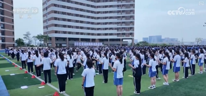 智慧化手段为高考保驾护航  暖心关爱为考生提供细致服务